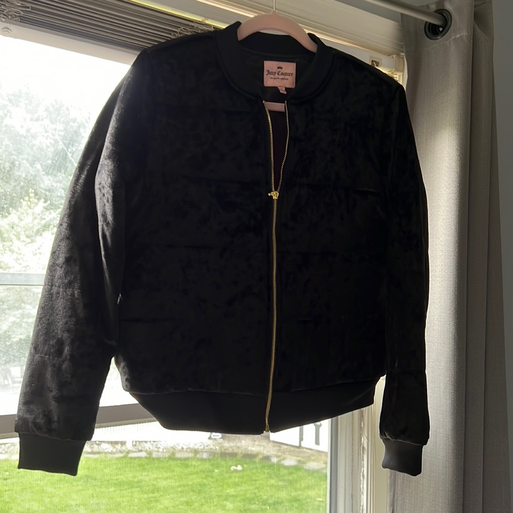 Juicy Couture black velvet Large women’s jacket